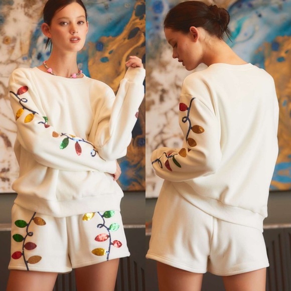 *24 HOUR SALE* Christmas Lights Fleece Christmas Sweatshirt - Picture 5 of 6